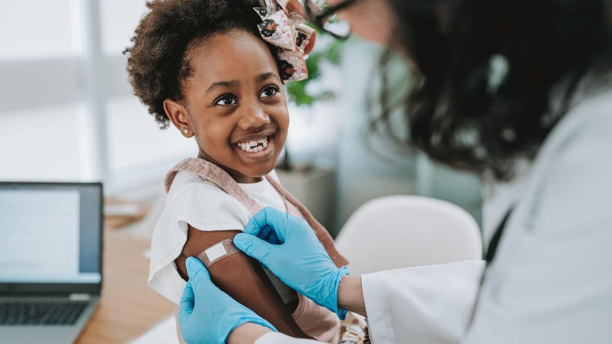 U.S. Health Officials Consider Major Changes to Childhood Vaccine Schedule, Fewer Shots Proposed