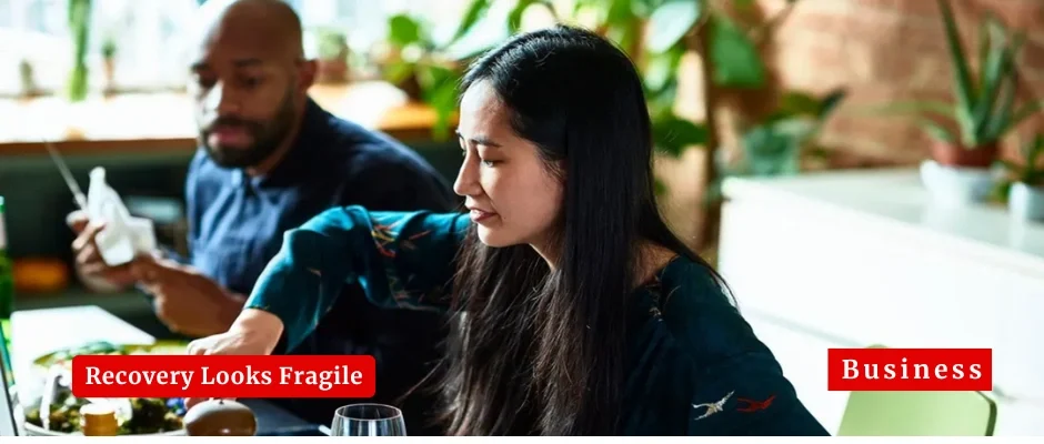 Britain’s Economy Loses Pace as Eating Out Drops